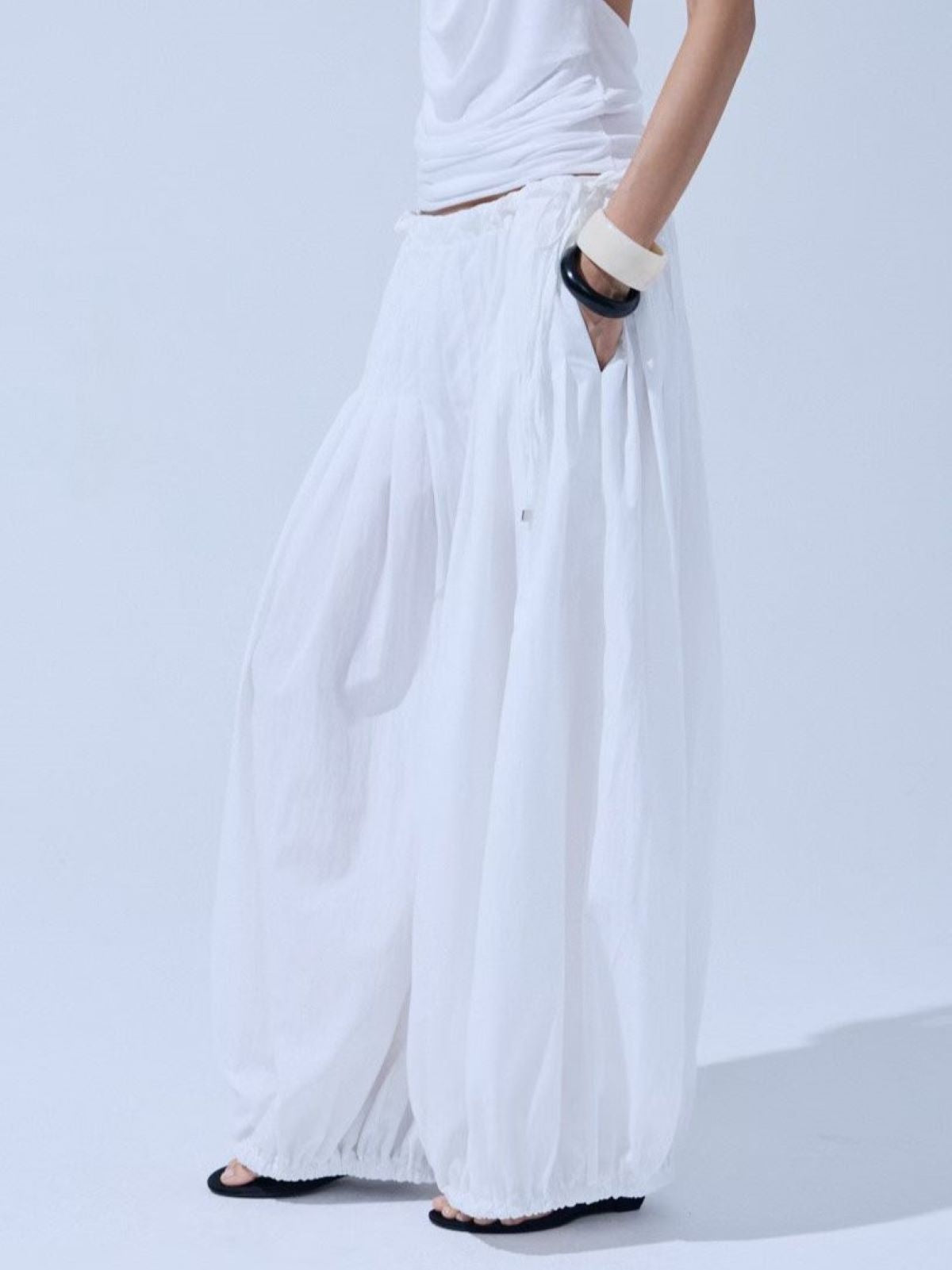 Pleated Balloon Harem Pants — White