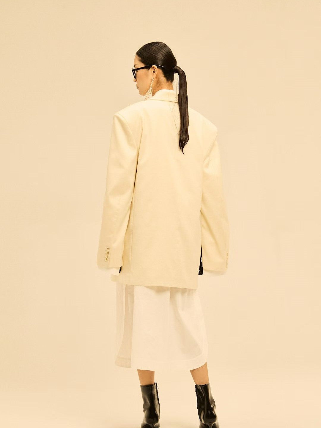 Double-Breasted Short Blazer