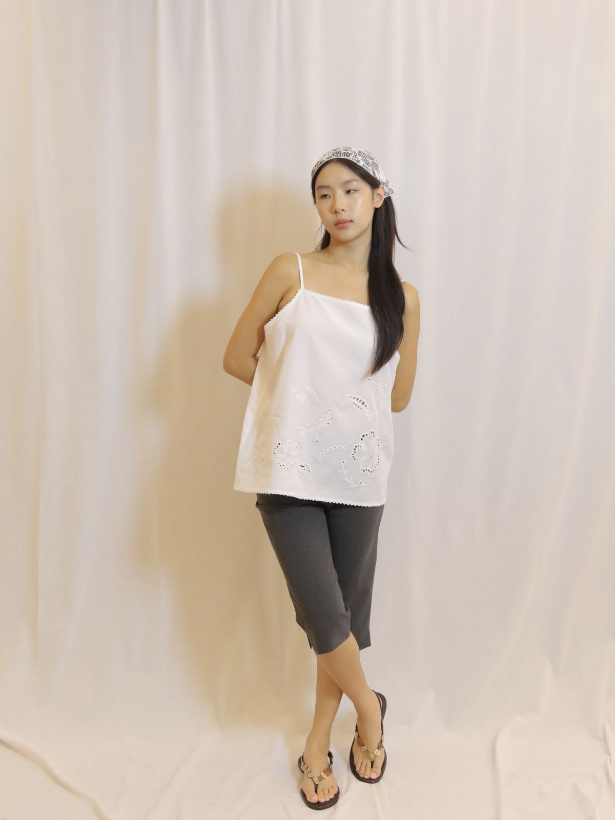 Grey Capri Trousers