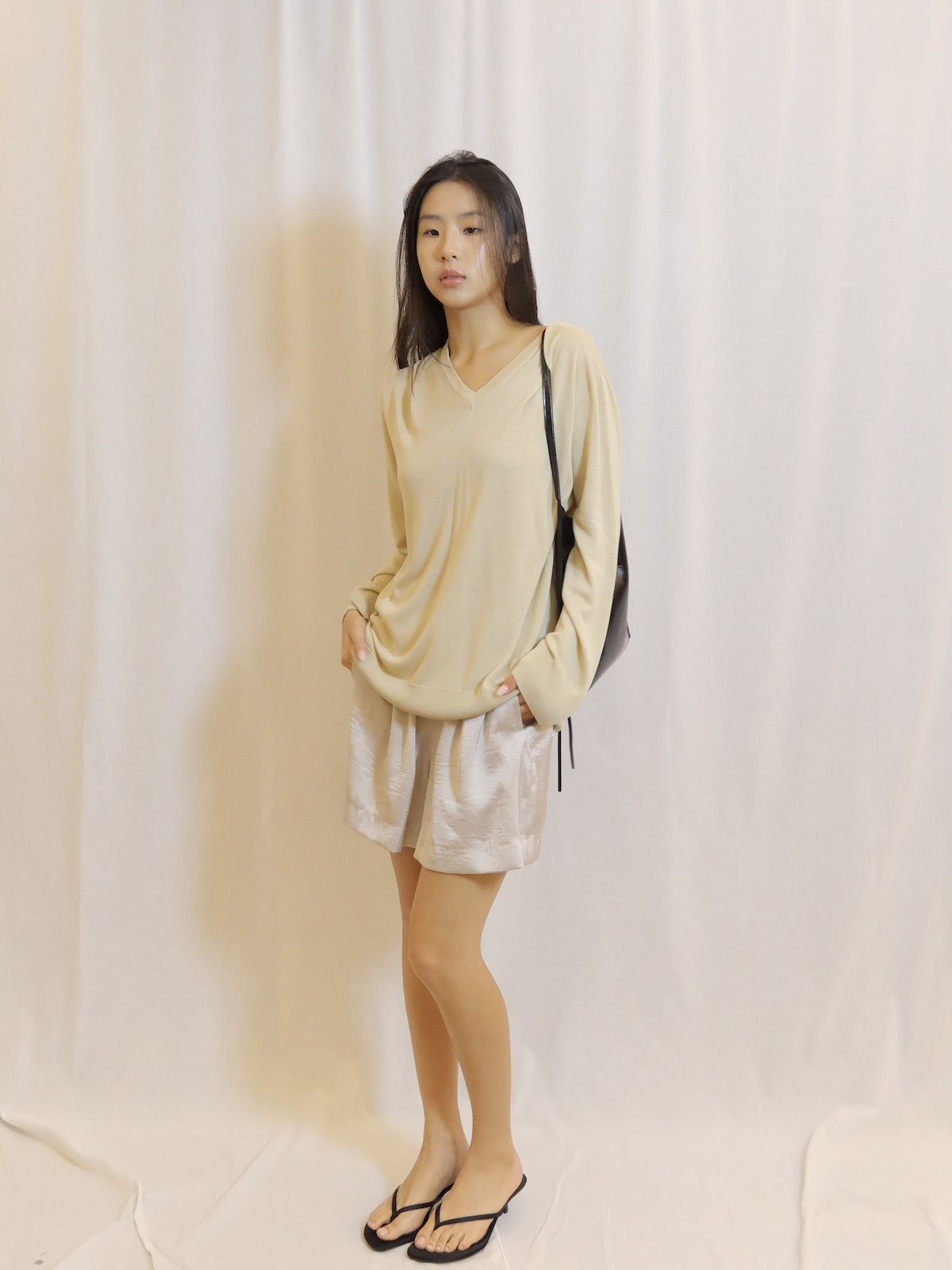 V-neck Knit Top