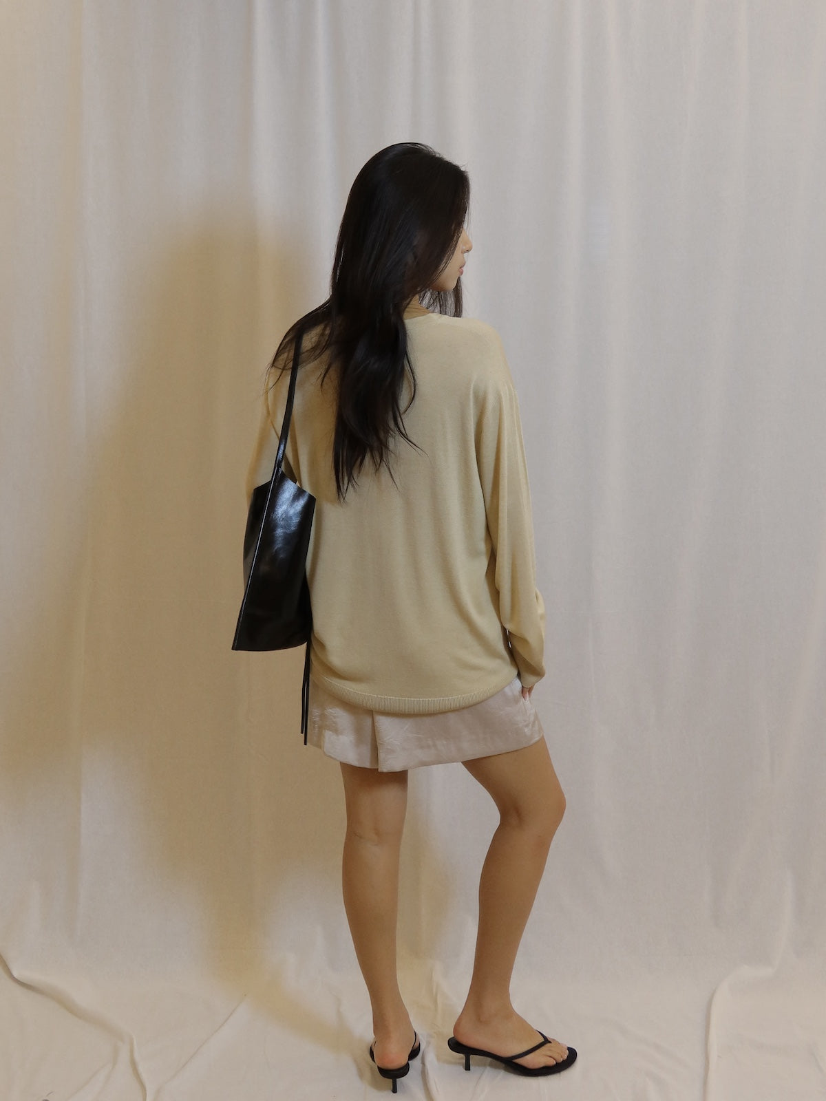 V-neck Knit Top