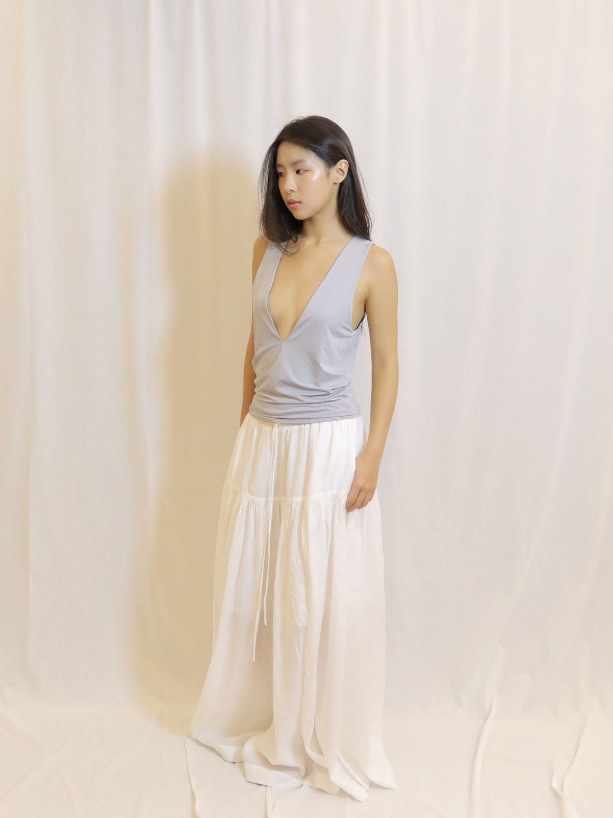 Modern V Top