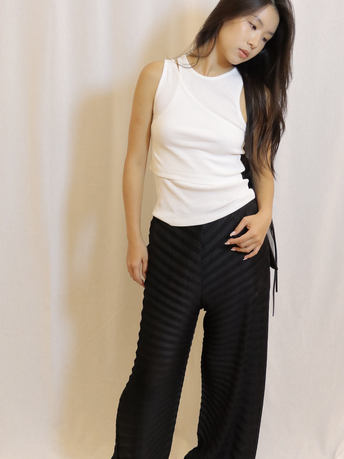 Flow Pleated Pants